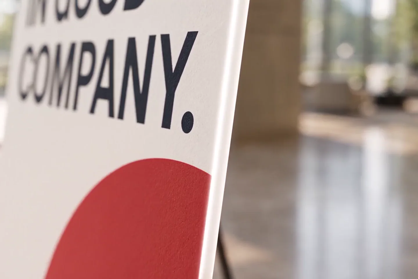 Illustrative close-up of a printed foam-board face and thin white edge